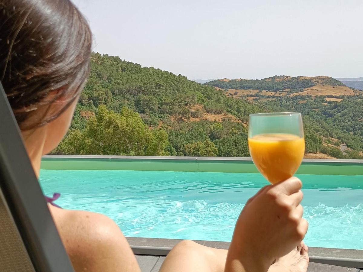 Bed and Breakfast Tuffudesu Experience (Adults Only) Osilo Exterior foto