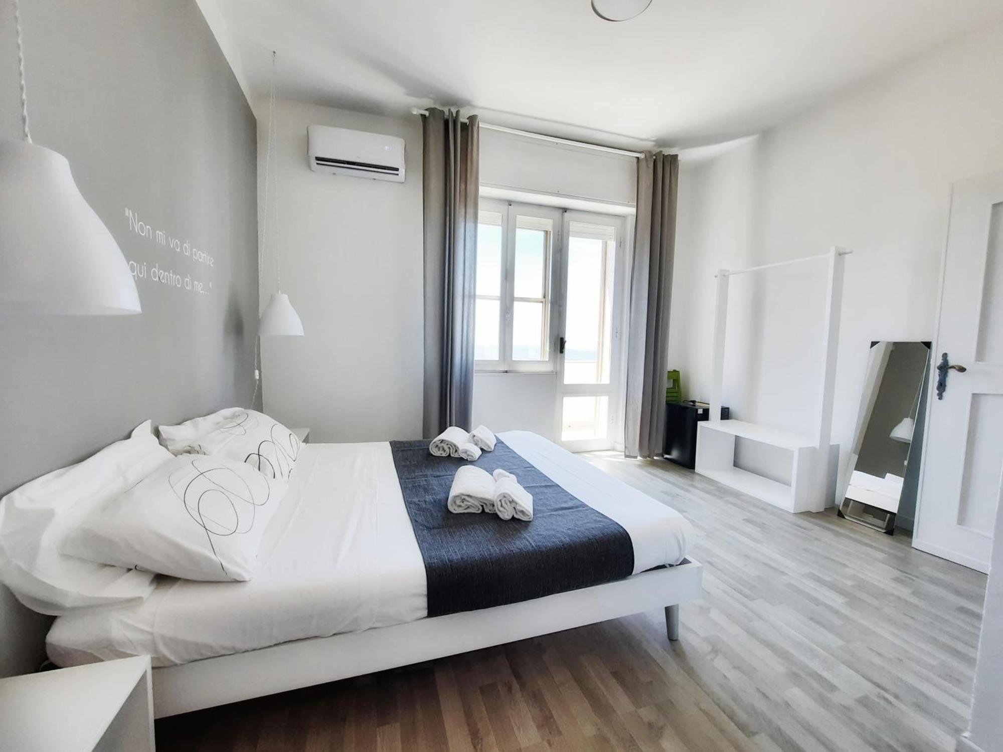 Bed and Breakfast Tuffudesu Experience (Adults Only) Osilo Habitación foto