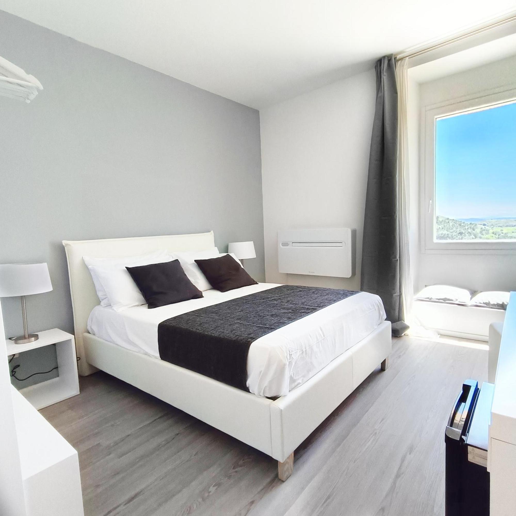 Bed and Breakfast Tuffudesu Experience (Adults Only) Osilo Habitación foto